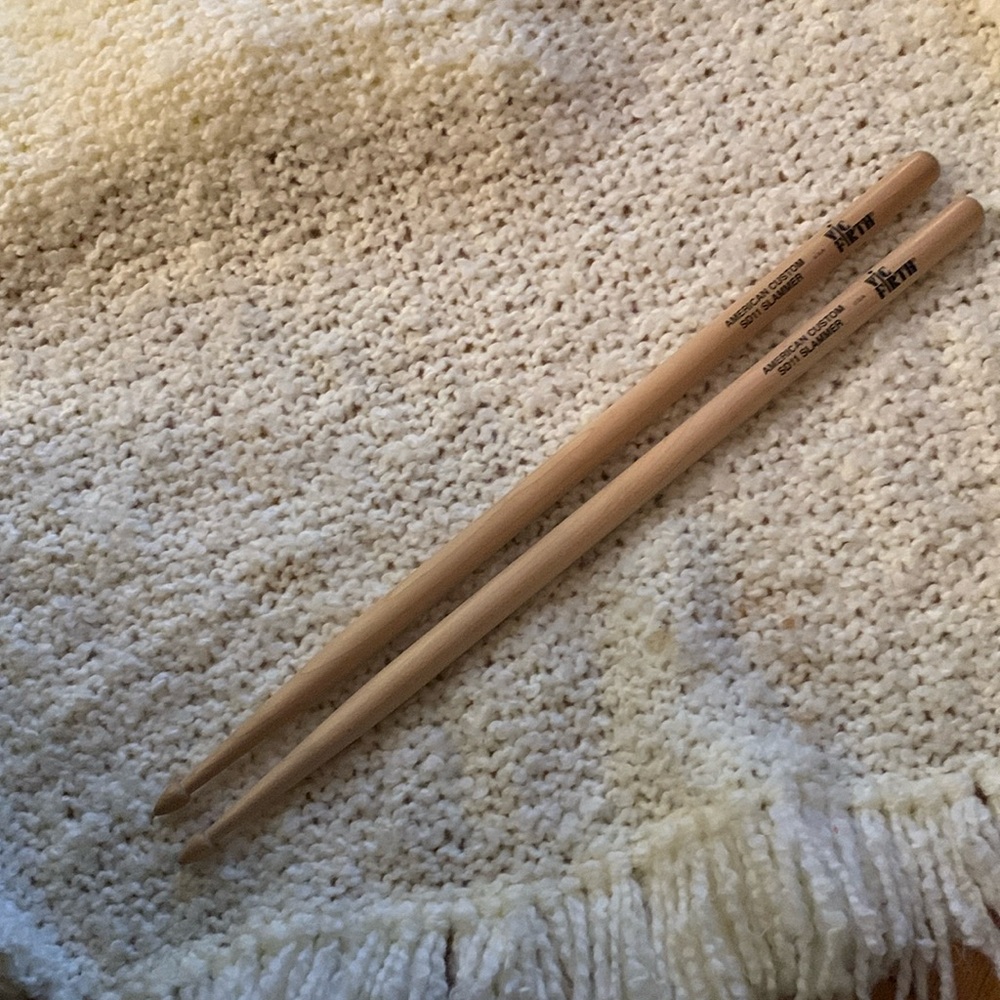 Vic Firth American Custom SD11 Slammer drumsticks.